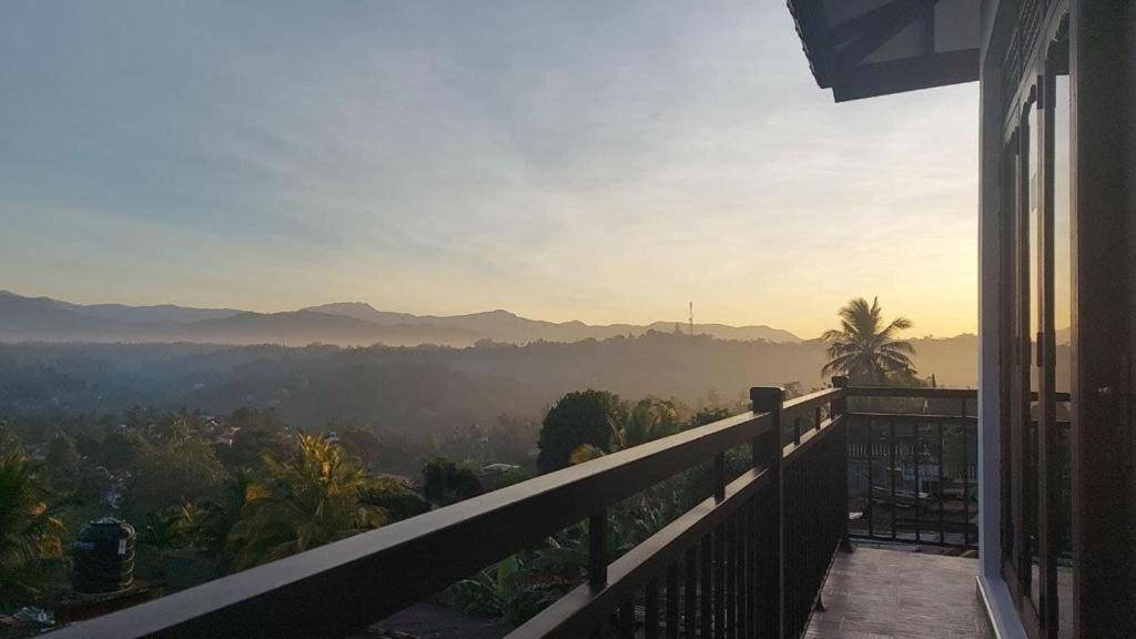 Dreamscape Home Stay Kandy Kültér fotó